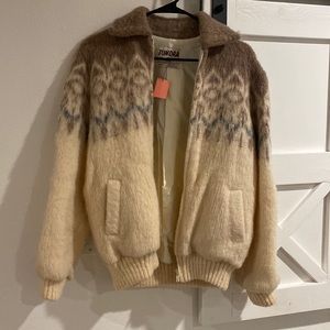 TUNDRA Pure virgin wool Jacket